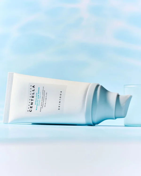 SKIN 1004 - Madagascar Centella Hyalu-Cica Water-Fit Sun Serum (50ml) - Image 3